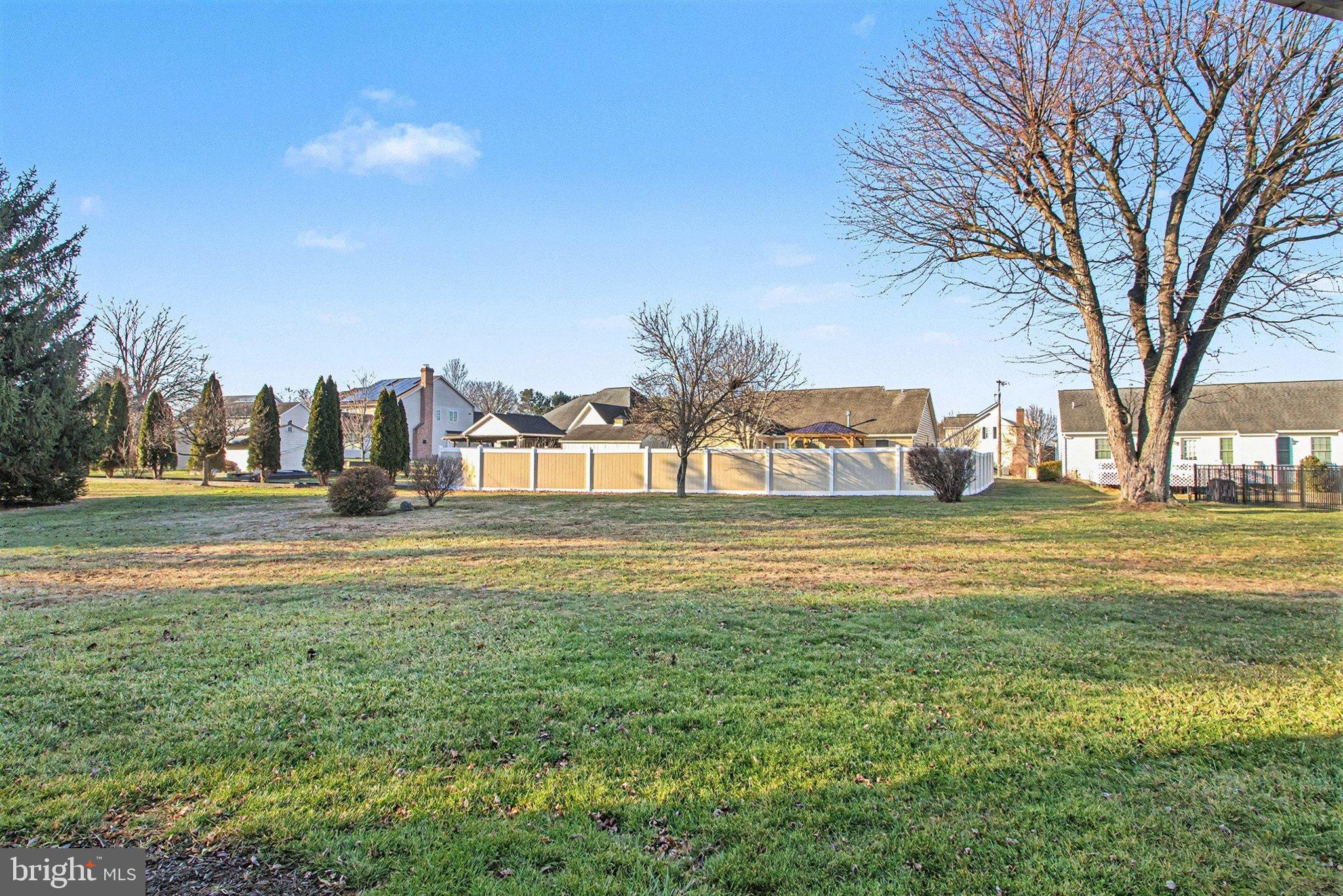 MEETING HOUSE HEIGHTS - Residential