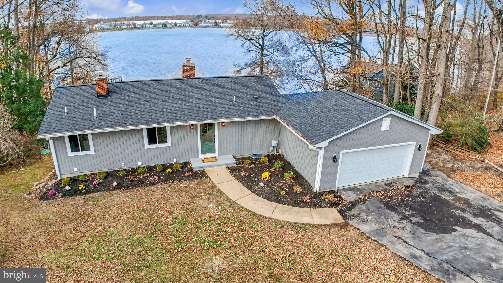 4 POPLAR GROVE AVENUE