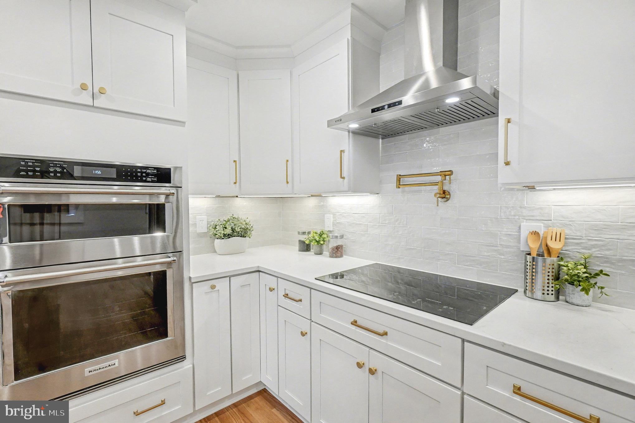 FOREST GREENS - Residential