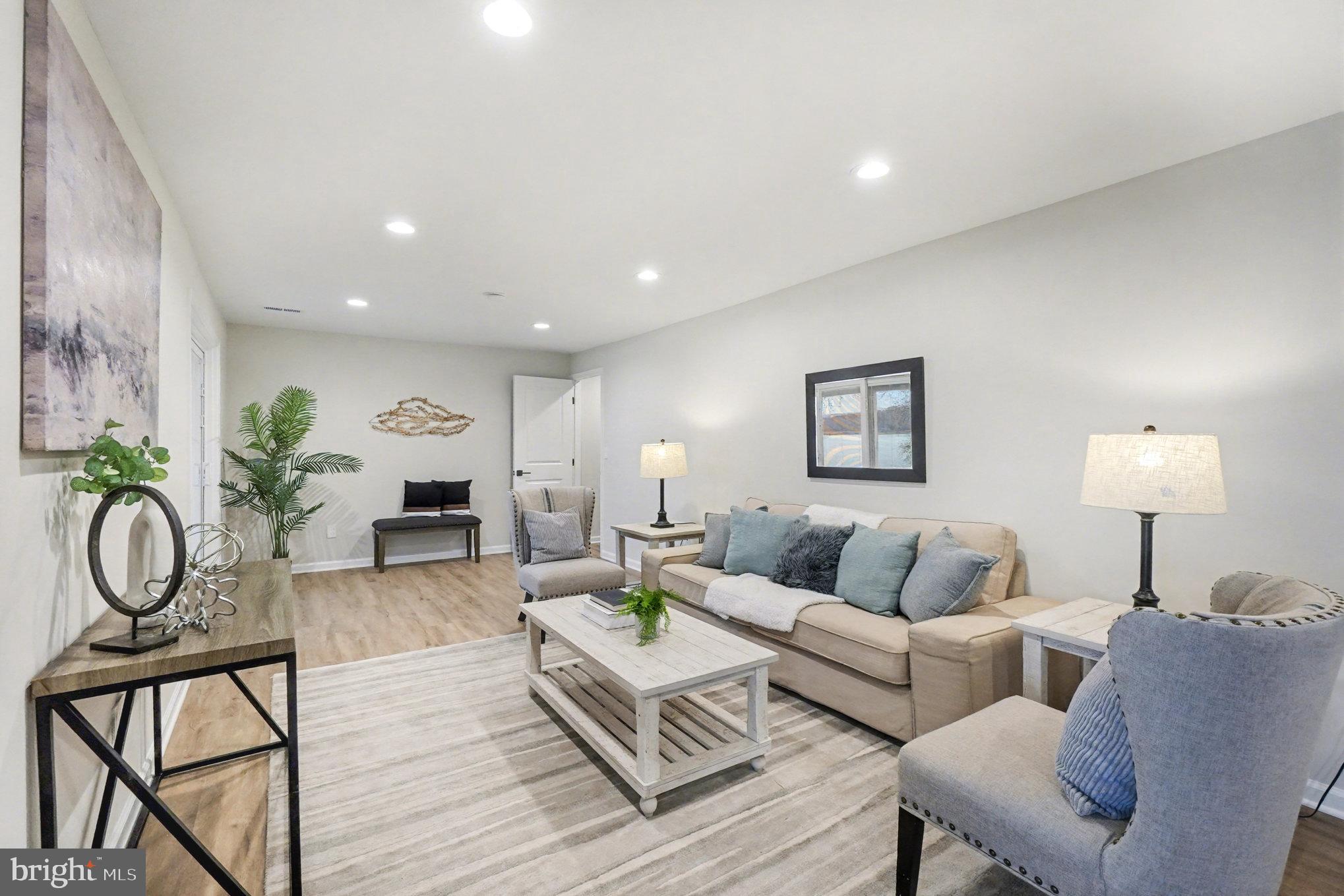 FOREST GREENS - Residential