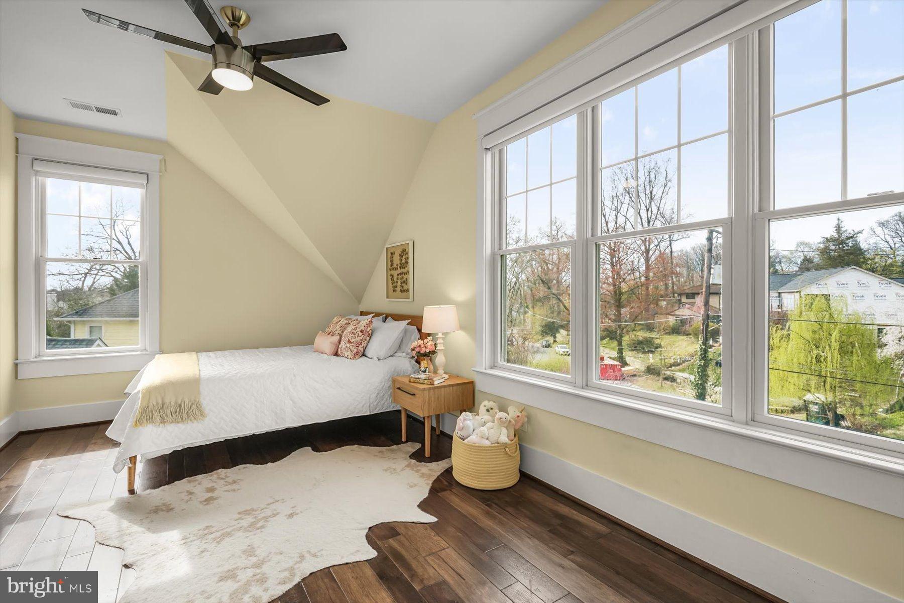 HIGH POINT - Residential