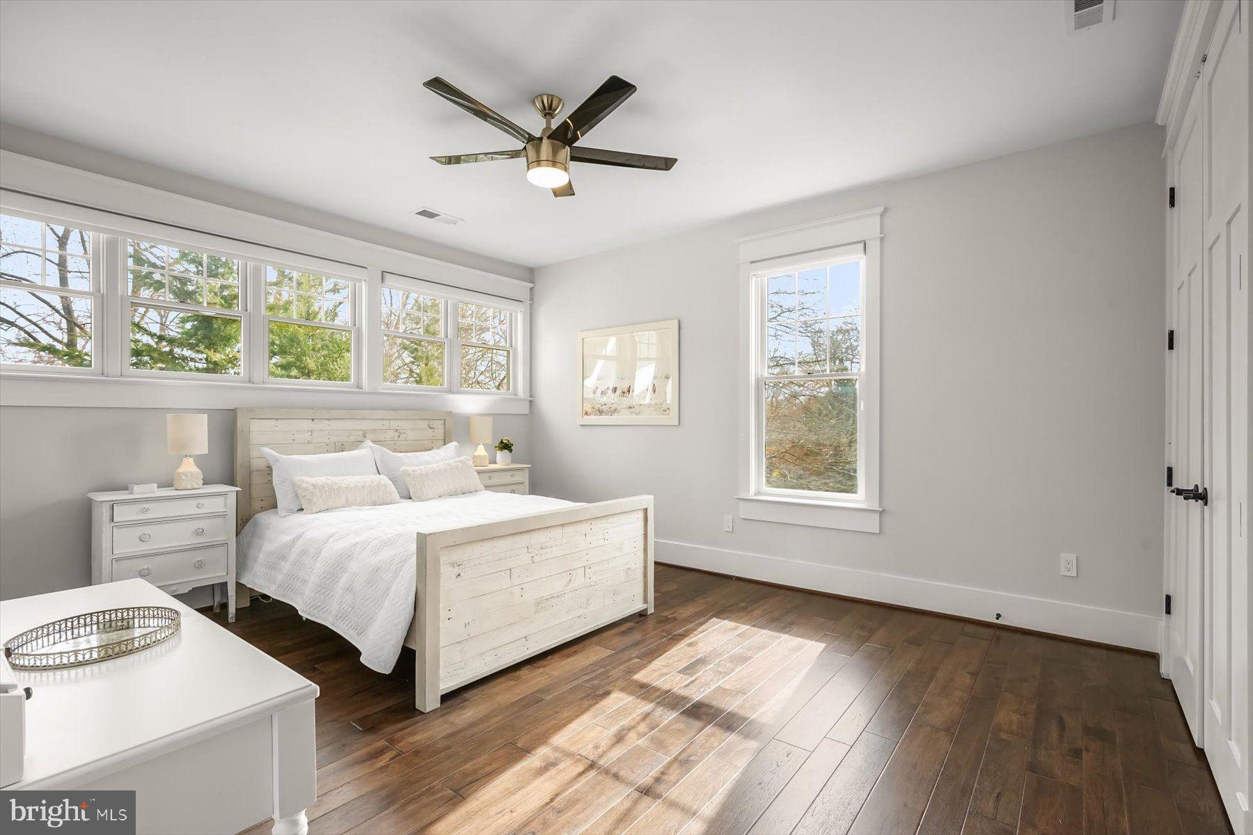 HIGH POINT - Residential