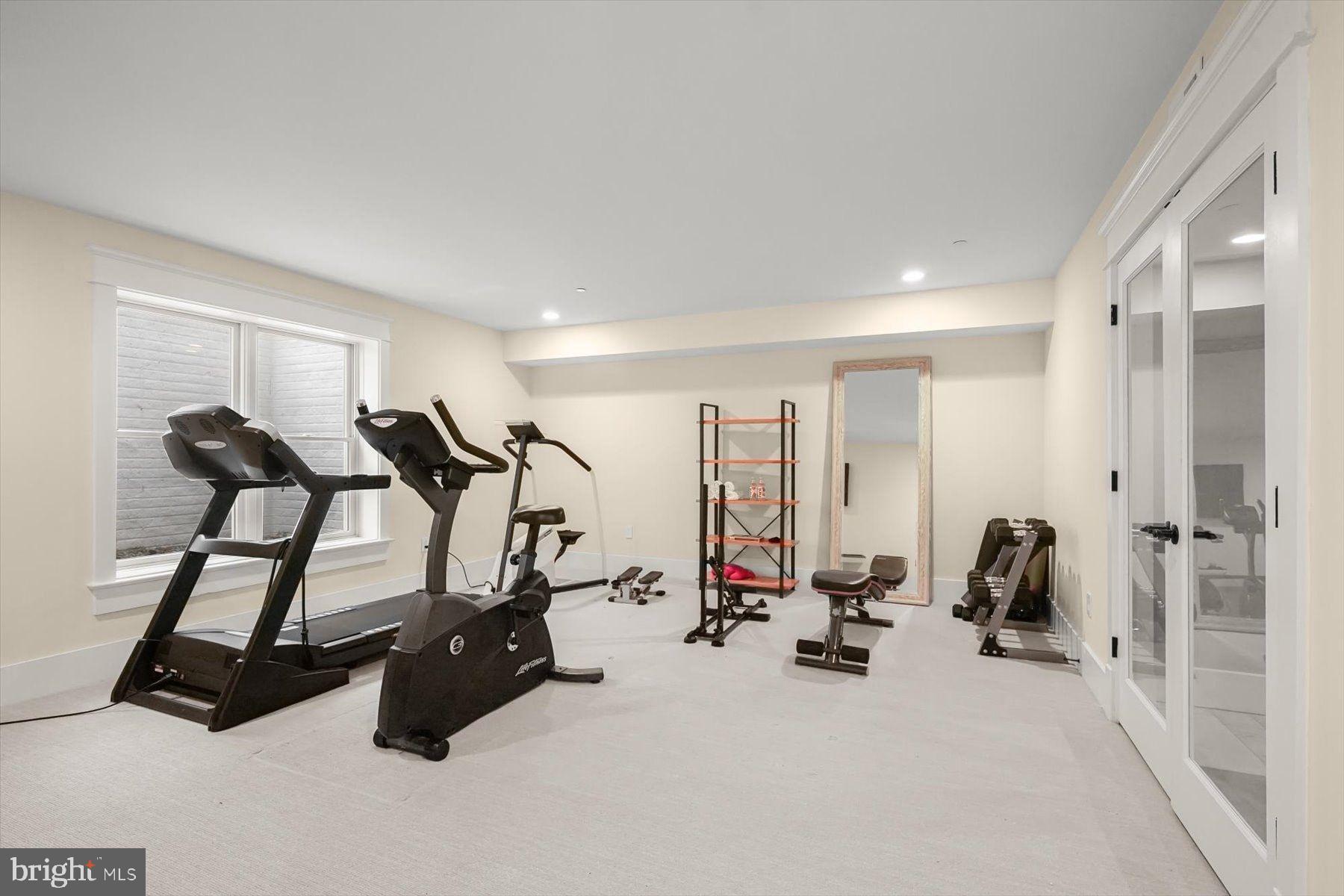 HIGH POINT - Residential