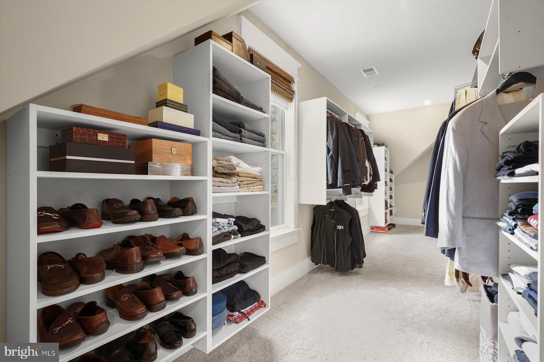 HIGH POINT - Residential