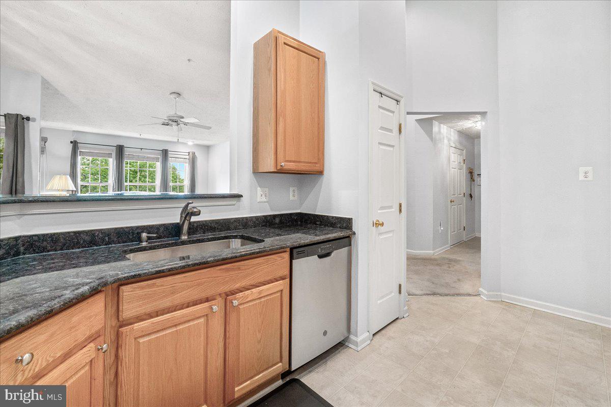 BUCKINGHAM CONDOMINIUMS - Residential