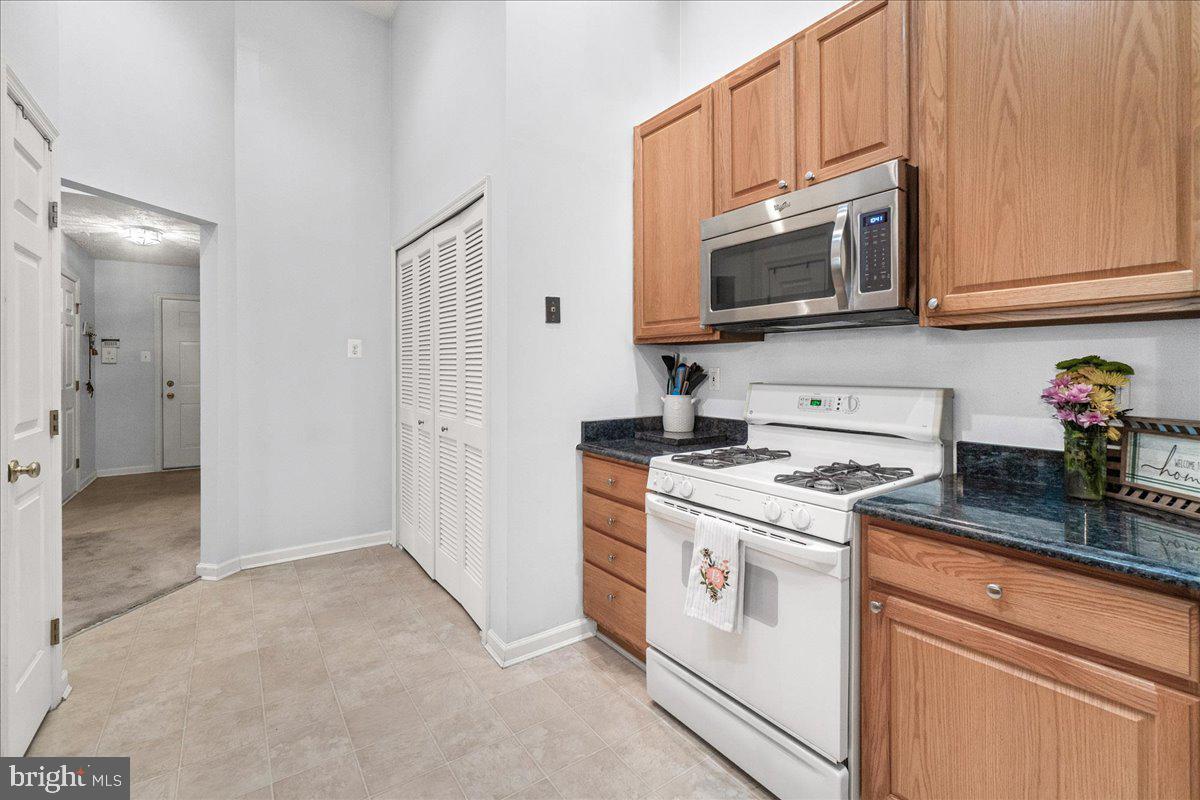 BUCKINGHAM CONDOMINIUMS - Residential