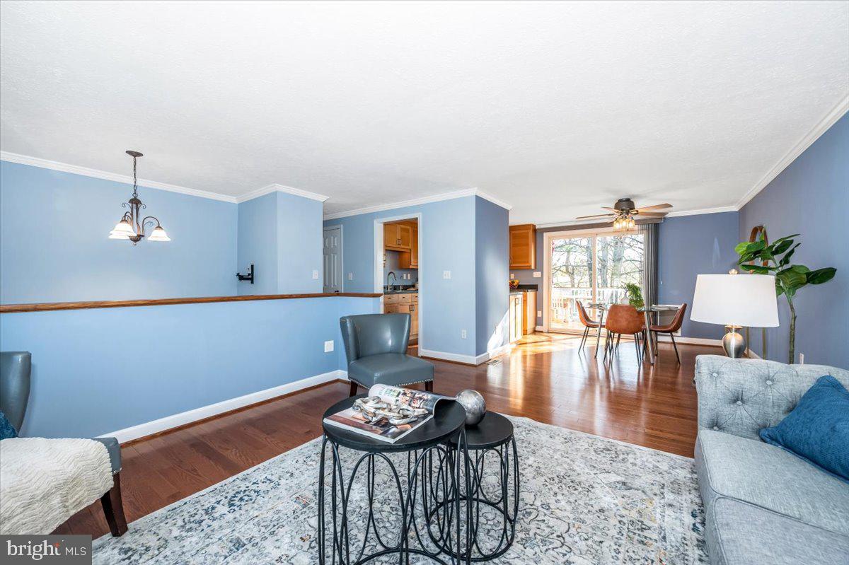 QUINCE ORCHARD MANOR - Residential