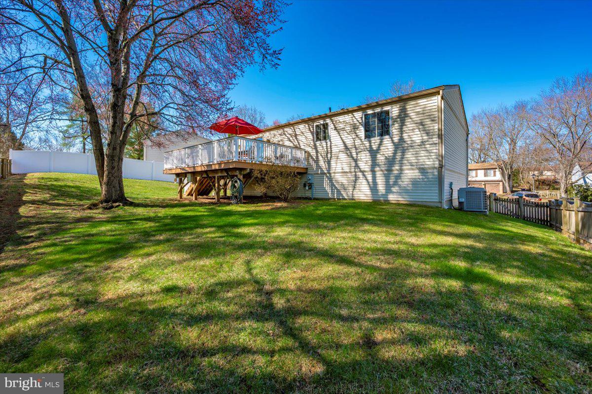 QUINCE ORCHARD MANOR - Residential