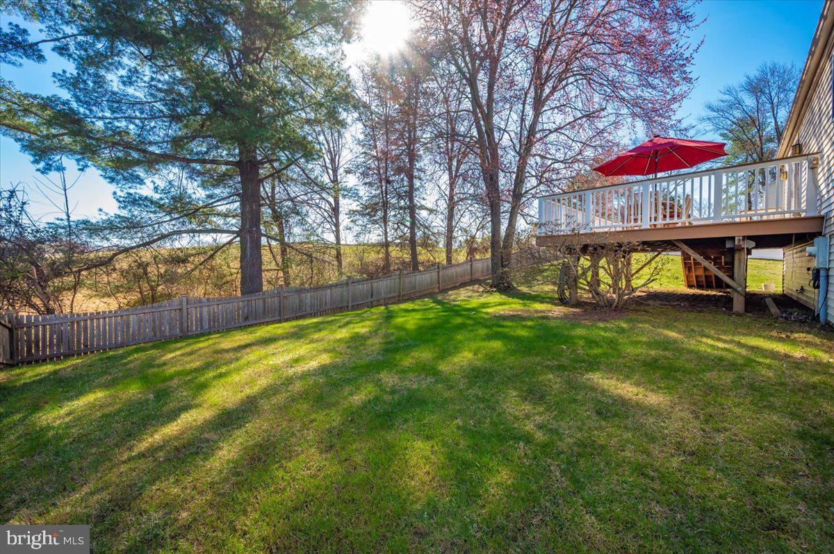 QUINCE ORCHARD MANOR - Residential