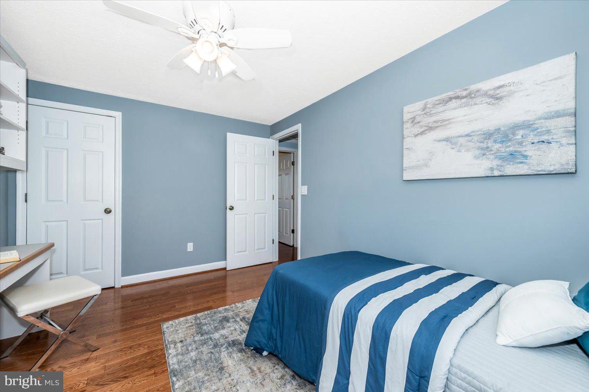 QUINCE ORCHARD MANOR - Residential