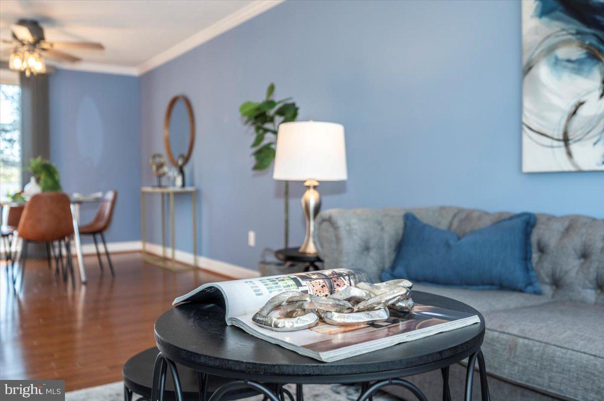 QUINCE ORCHARD MANOR - Residential