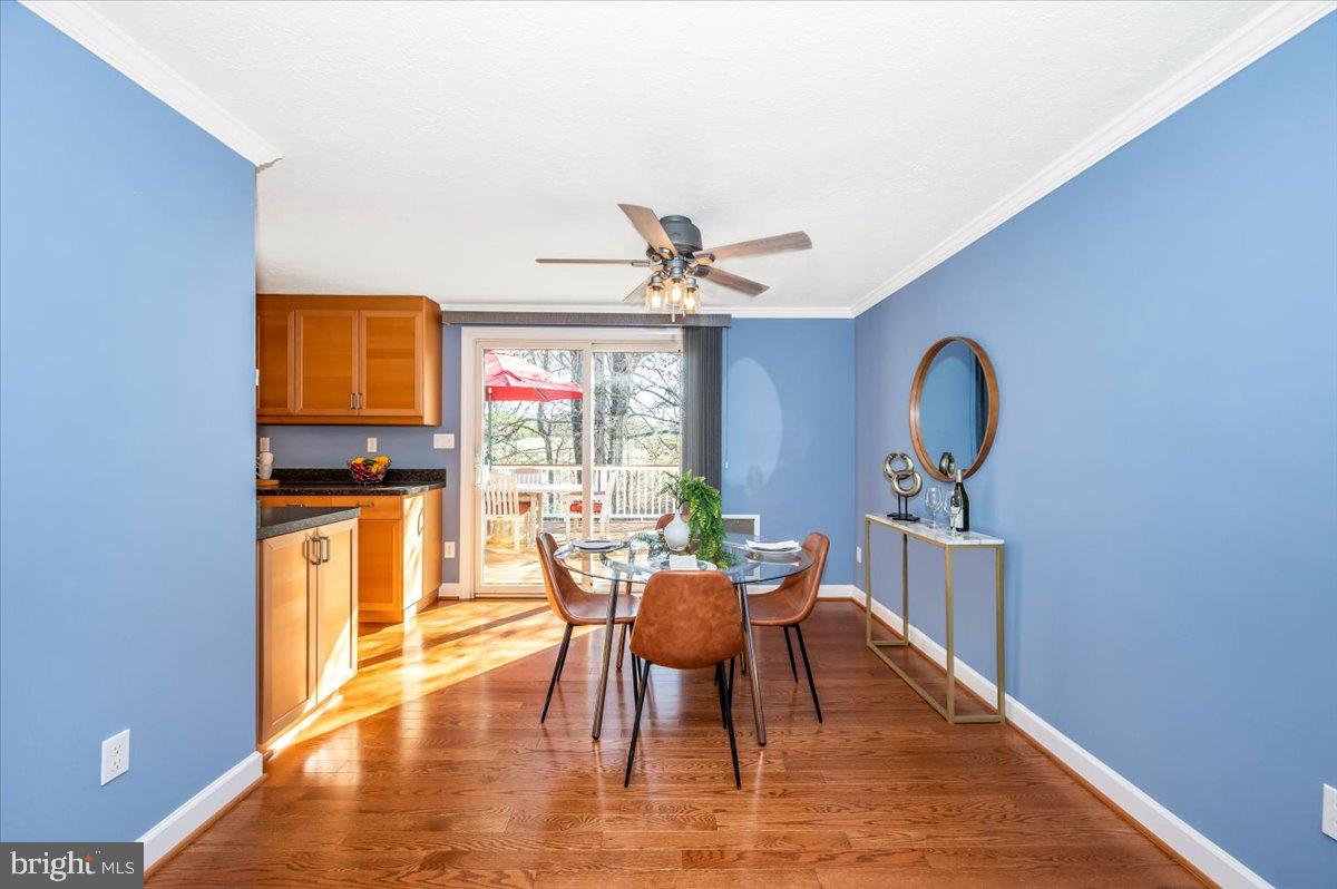 QUINCE ORCHARD MANOR - Residential