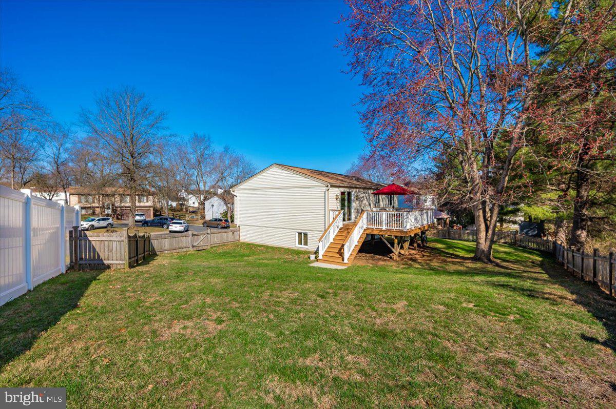 QUINCE ORCHARD MANOR - Residential