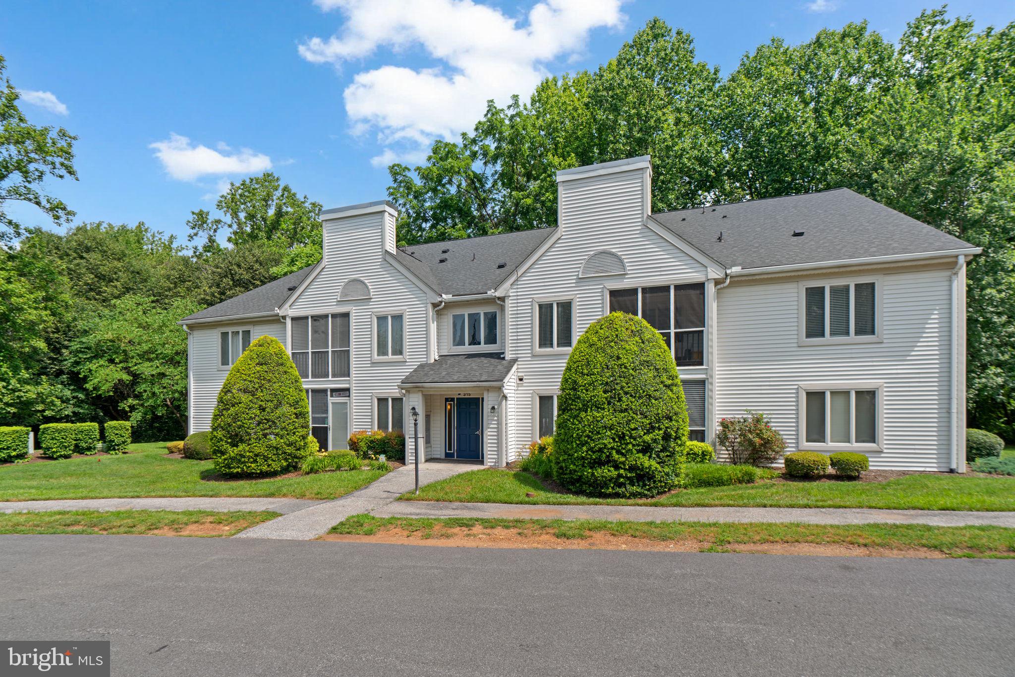 315 KINGSBURY WAY D24