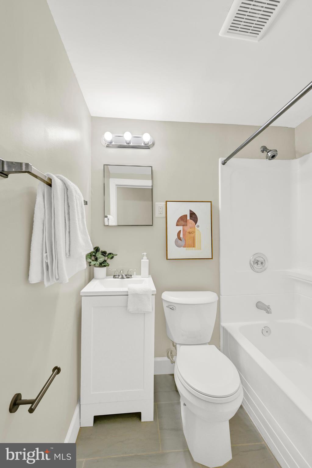 CAMERON VILLAGE - Residential Income