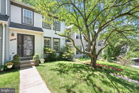Townhouse For Rent - 4731 Leyden Way<br/> ELLICOTT CITY, MD 21042