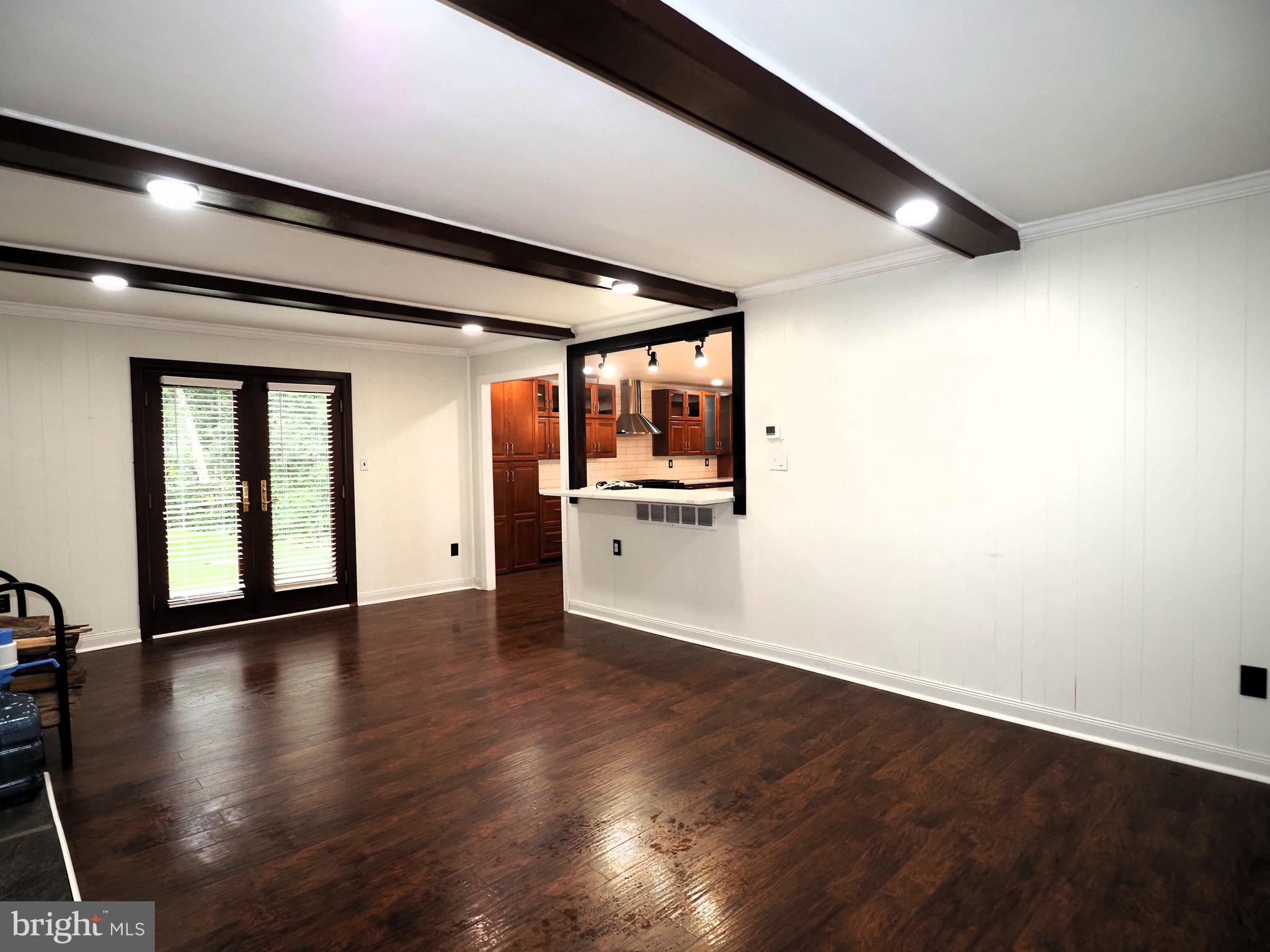 TOP OF THE WEDGE - Residential