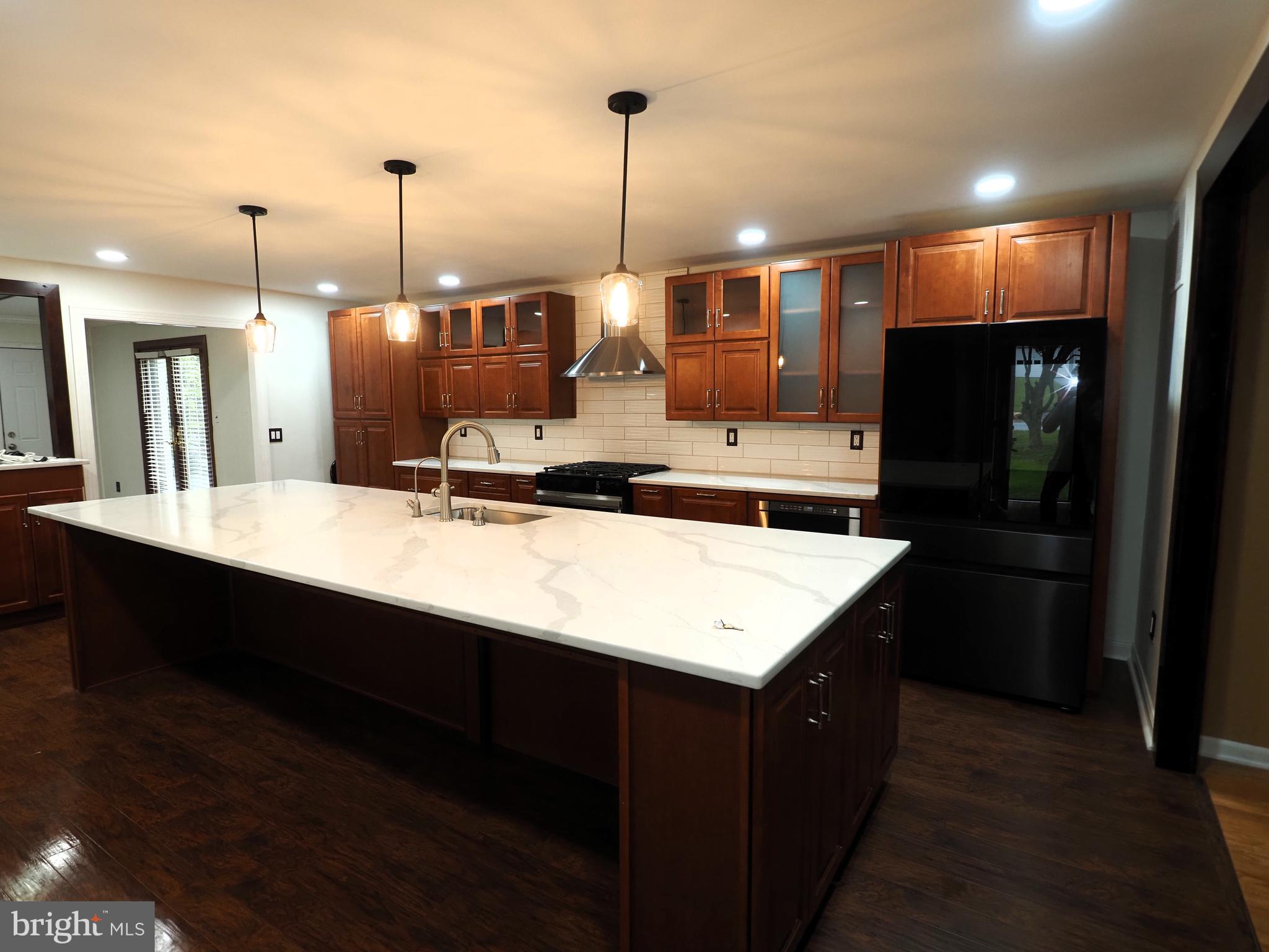 TOP OF THE WEDGE - Residential