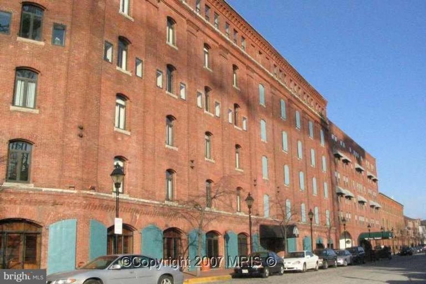 Unique one bedroom loft condo in Fells Point by the water's edge, in a renovated historic tobacco warehouse, this 2 level condo offers a garden view. Enjoy the convenience of being in walking distance of Fells Point's charming shops/restaurants, or the beauty of one of Baltimore's spectacular waterfront vistas. One garage parking space conveys with condo.