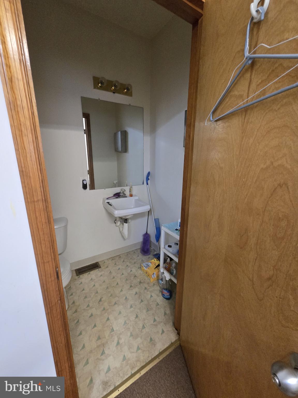 188 FRIES MILL ROAD D2