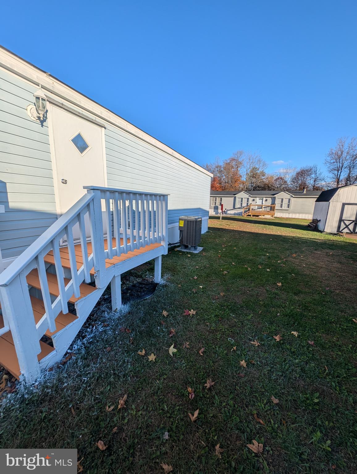 BUSH RIVER MANOR - Residential