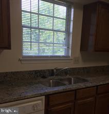 THE COLONY - Residential Lease