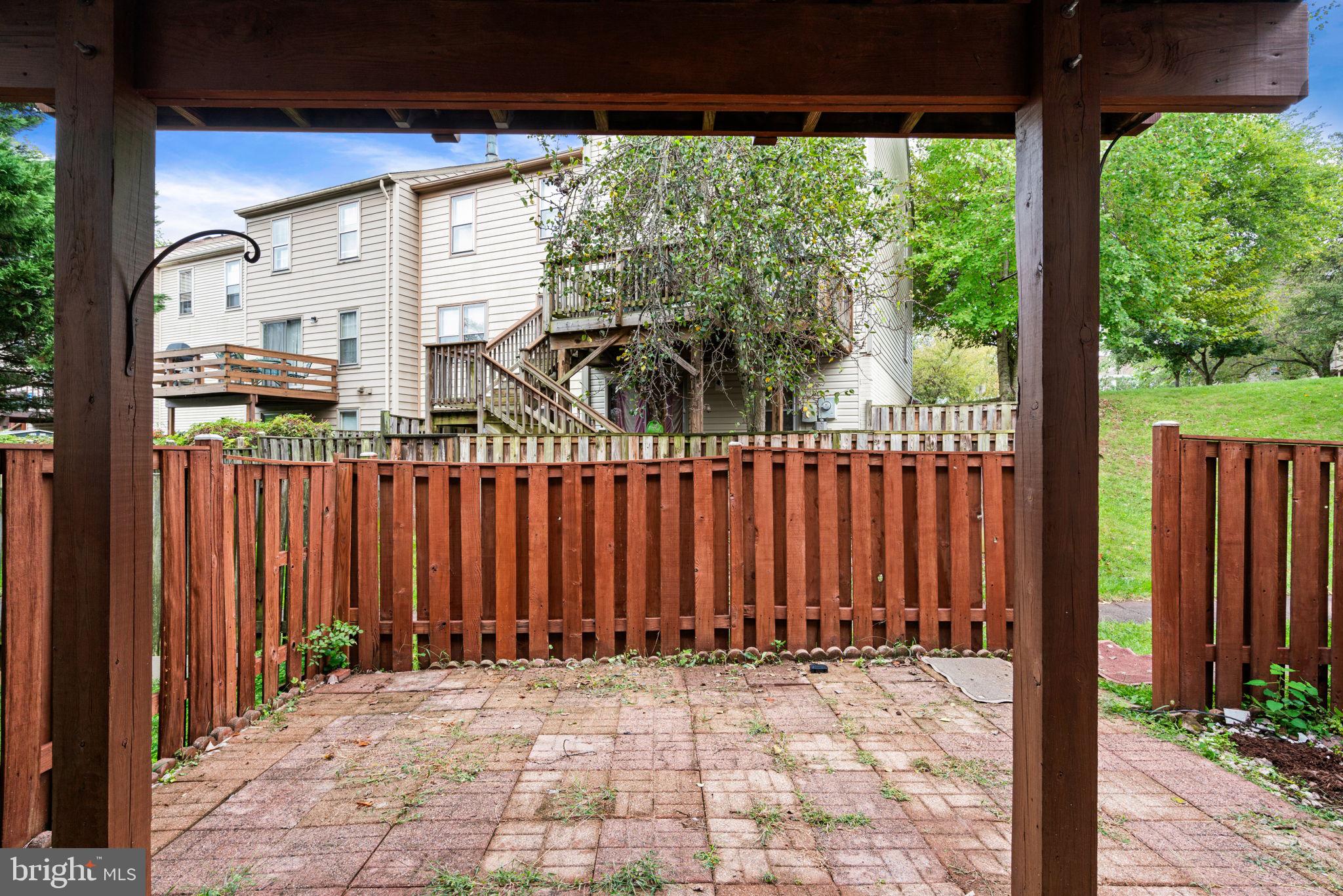 HERITAGE CROSSING - Residential