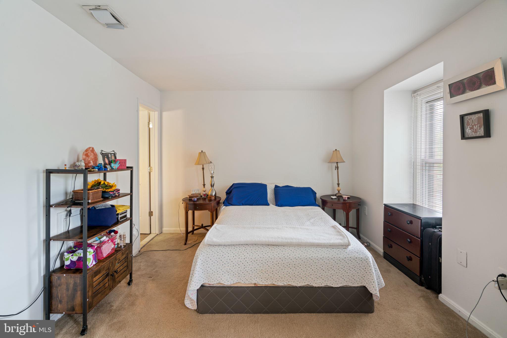 HERITAGE CROSSING - Residential