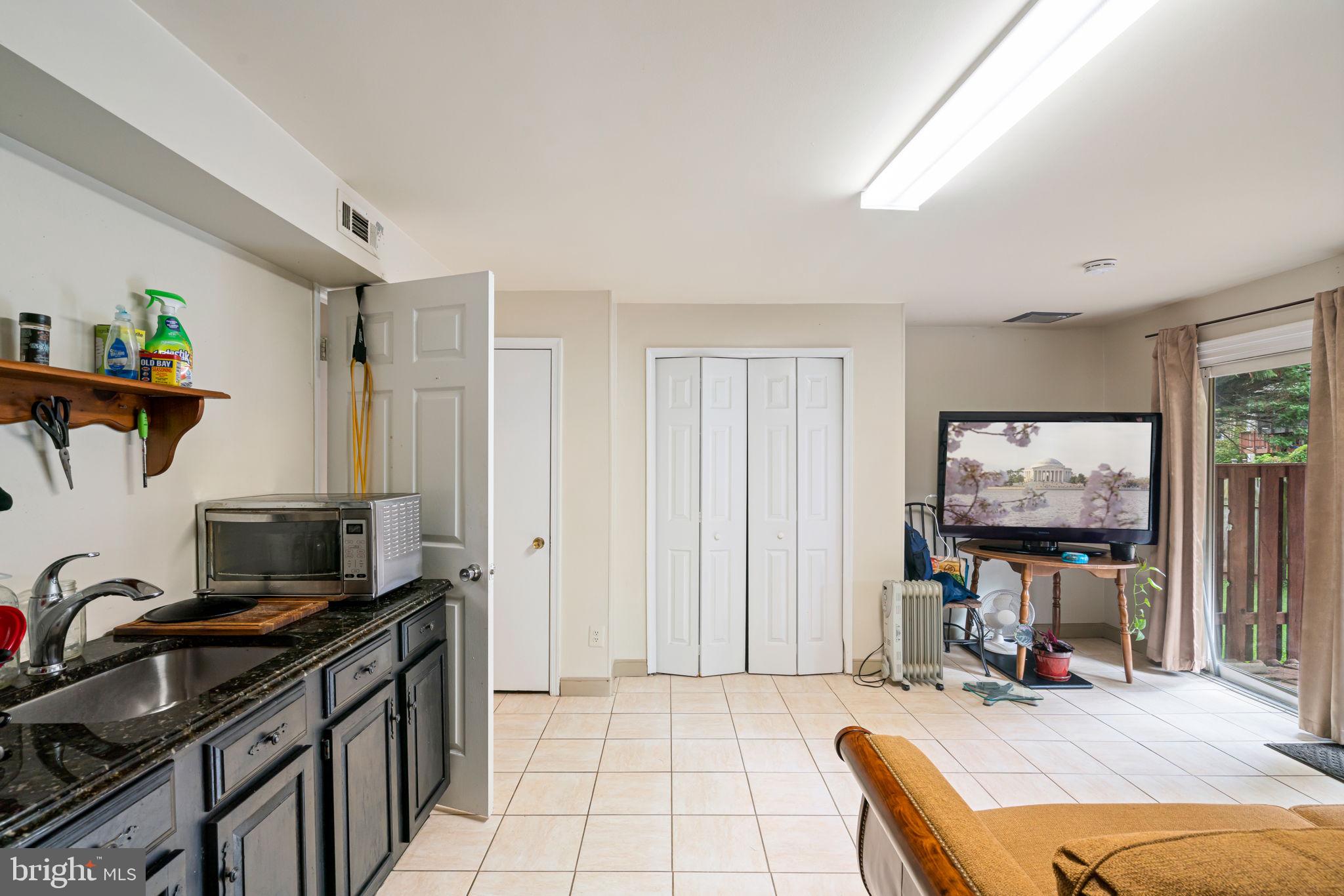 HERITAGE CROSSING - Residential