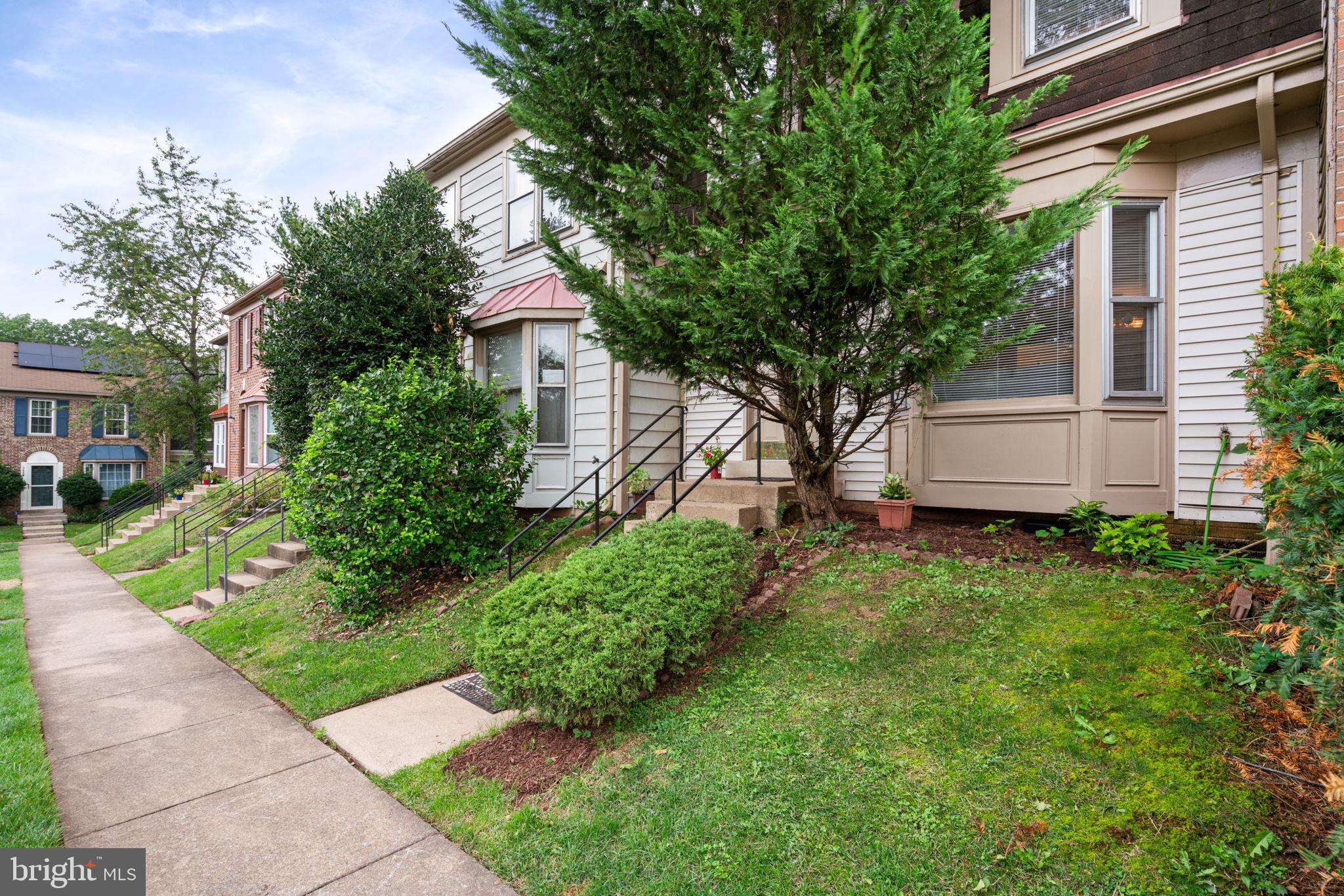 HERITAGE CROSSING - Residential