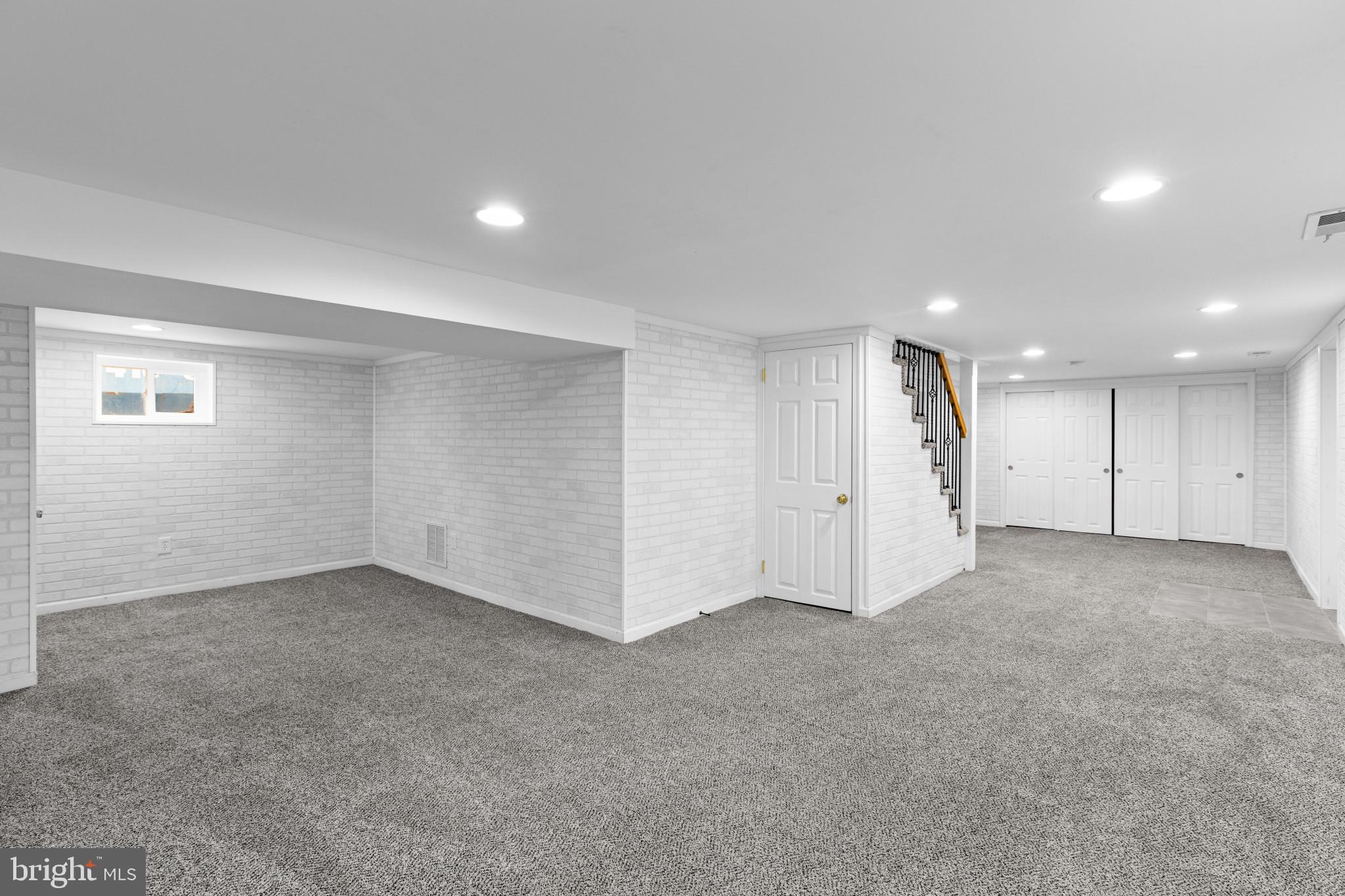 WESTFIELD - Residential