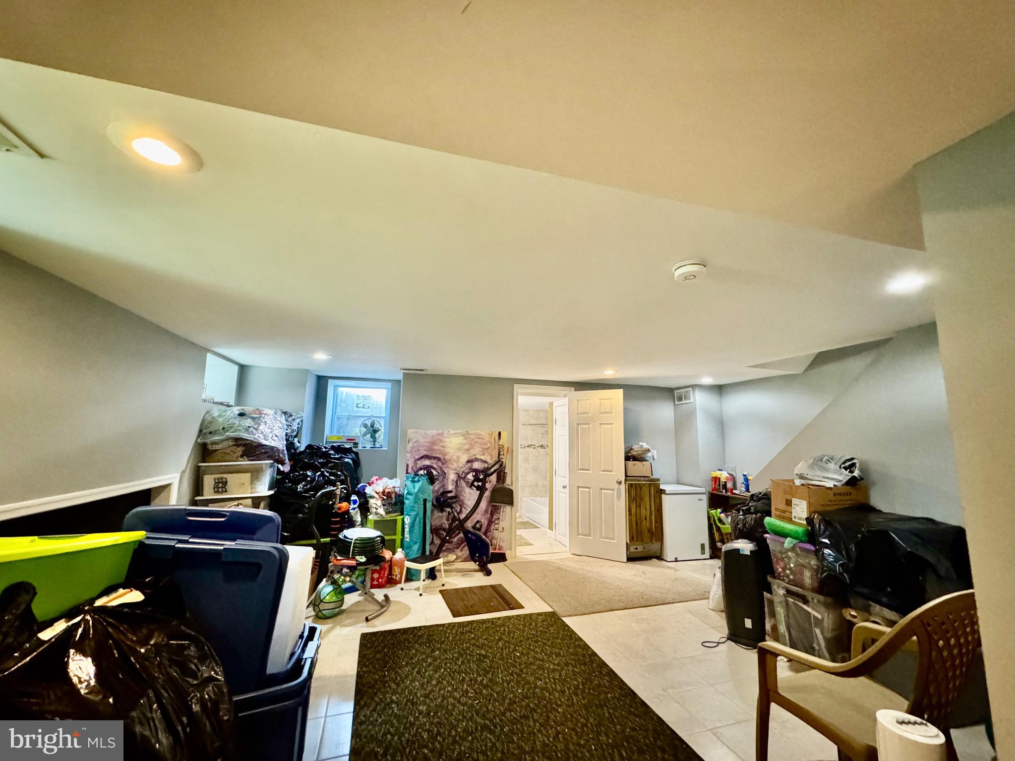 STONEWOOD-PENTWOOD-WINSTON - Residential