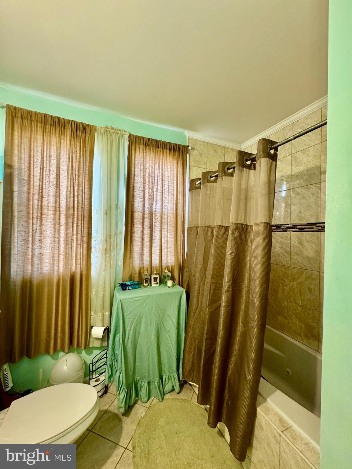 STONEWOOD-PENTWOOD-WINSTON - Residential