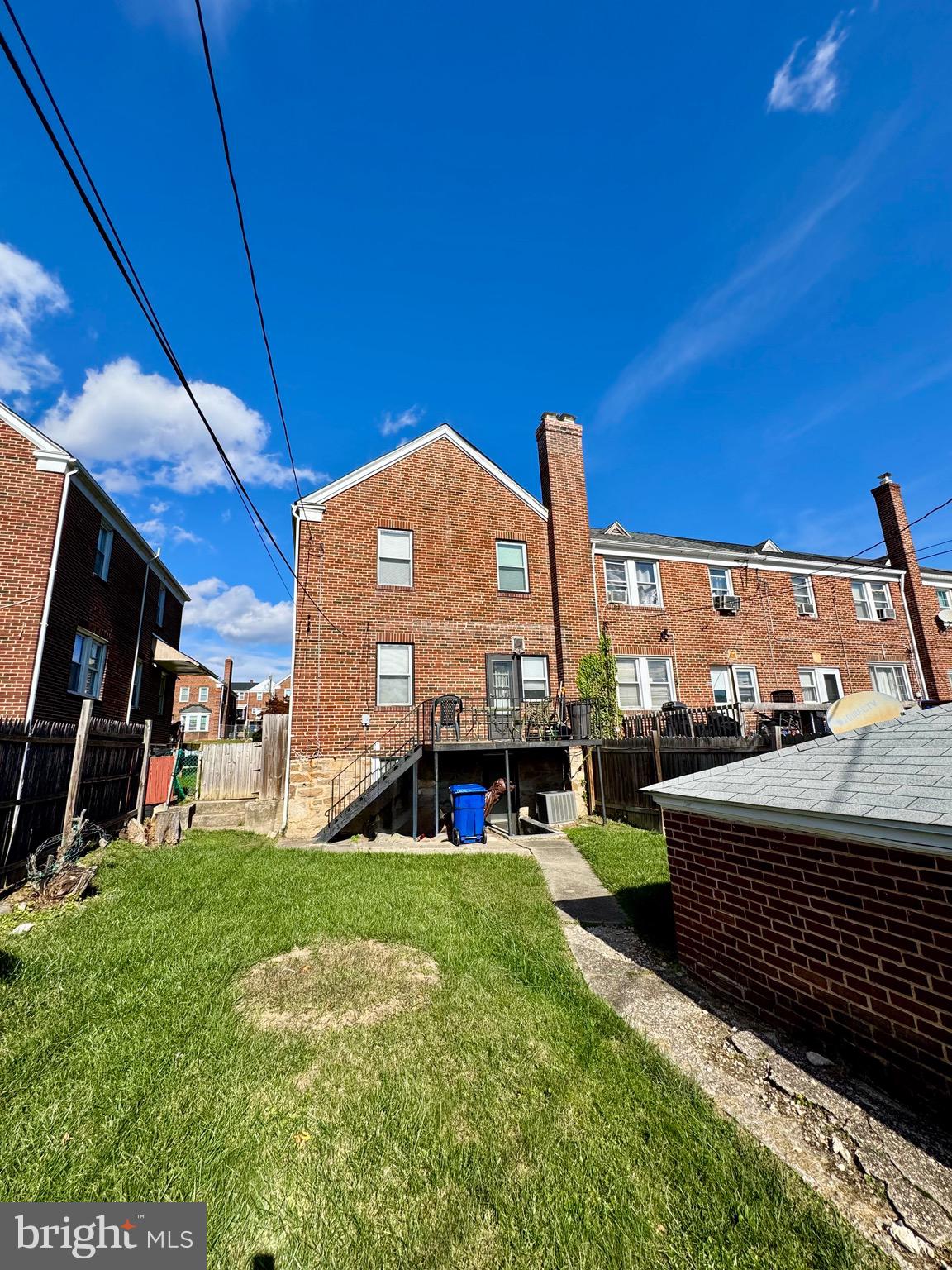 STONEWOOD-PENTWOOD-WINSTON - Residential