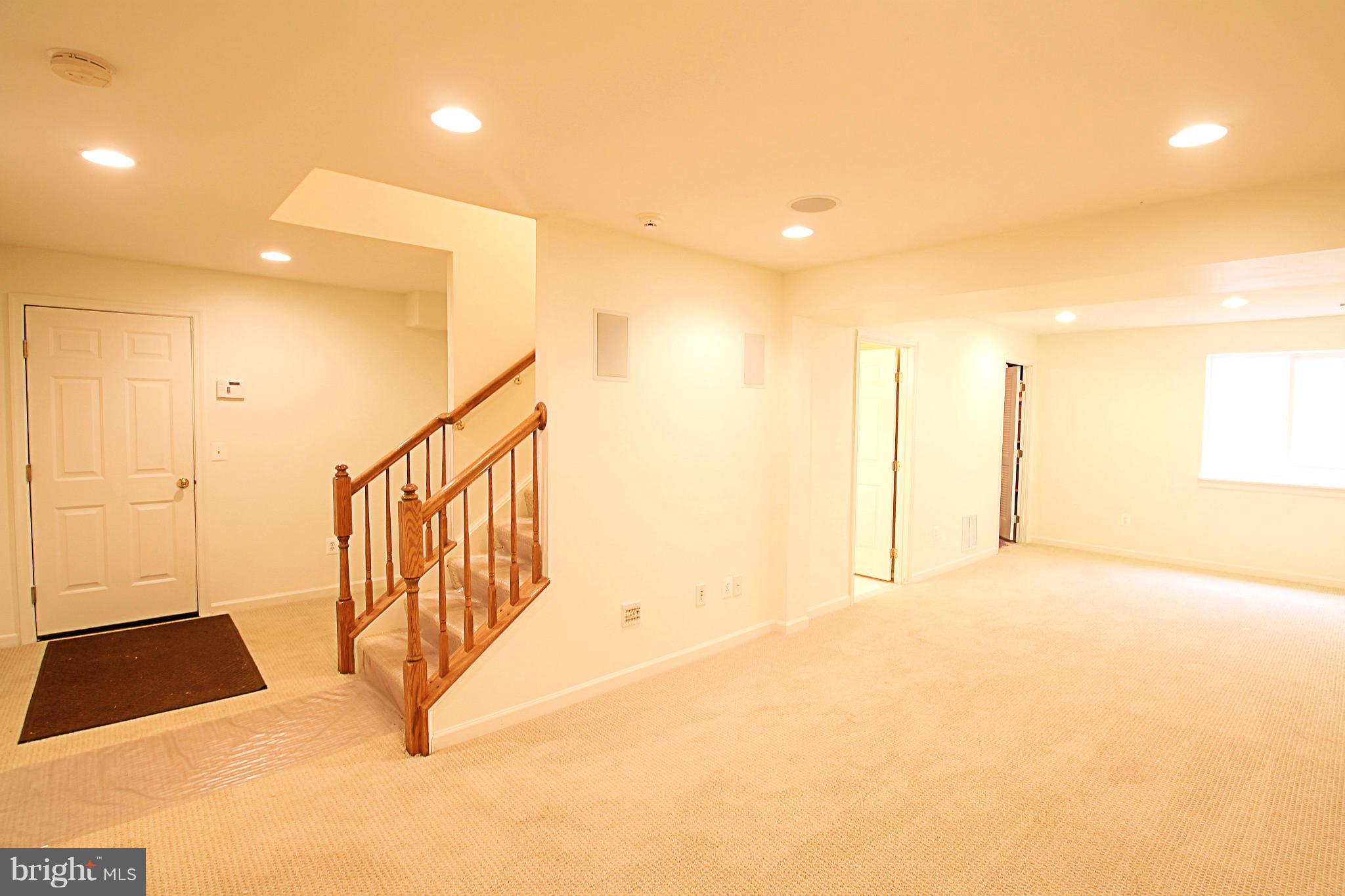 POPLAR FOREST - Residential