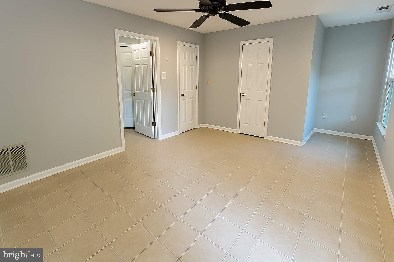 FERNSHIRE FARMS - Residential Lease