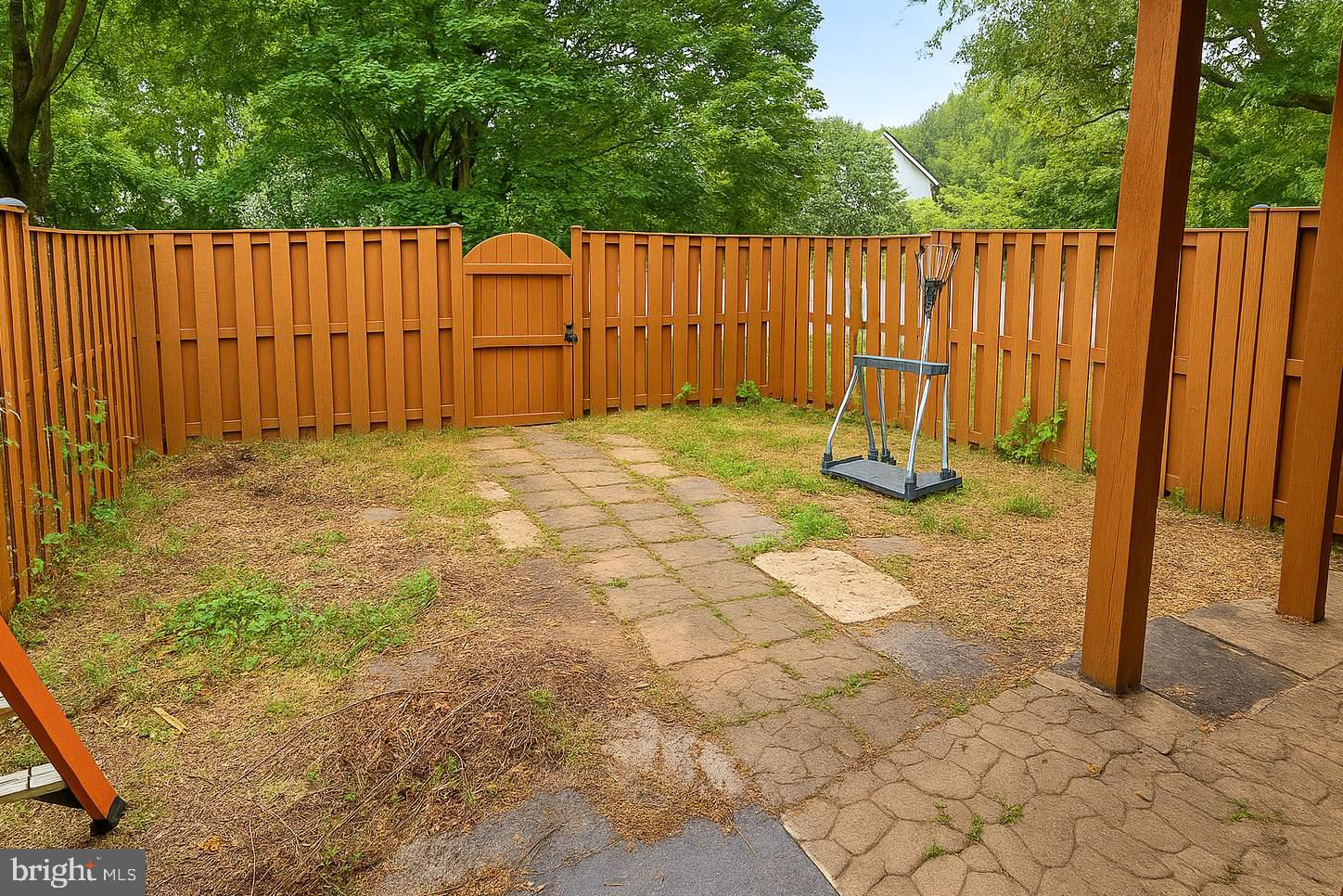 FERNSHIRE FARMS - Residential Lease