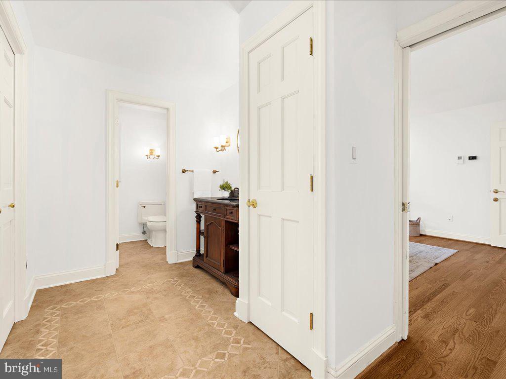 LAURELFORD - Residential