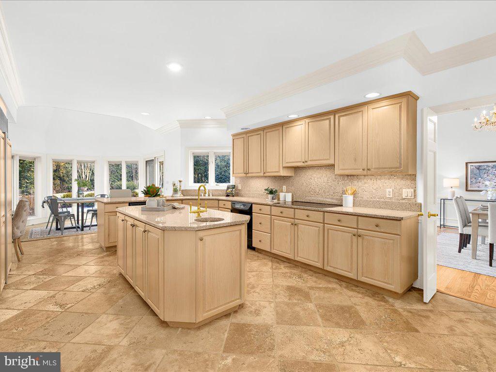 LAURELFORD - Residential