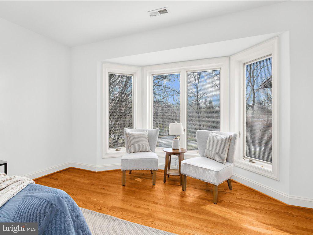 LAURELFORD - Residential