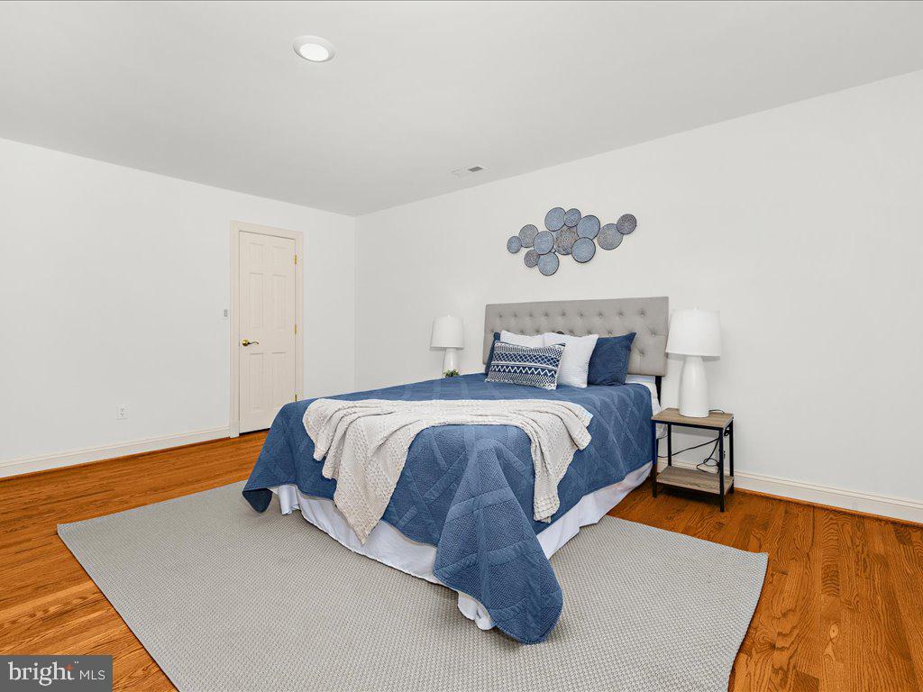 LAURELFORD - Residential