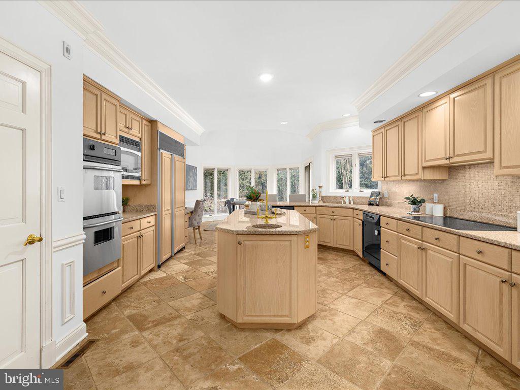 LAURELFORD - Residential