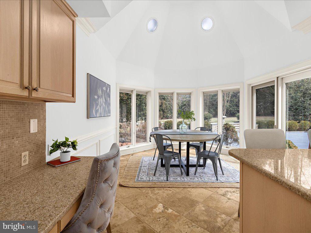 LAURELFORD - Residential