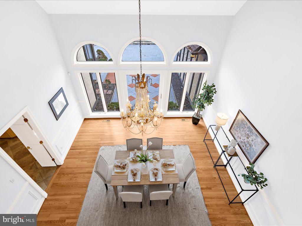 LAURELFORD - Residential