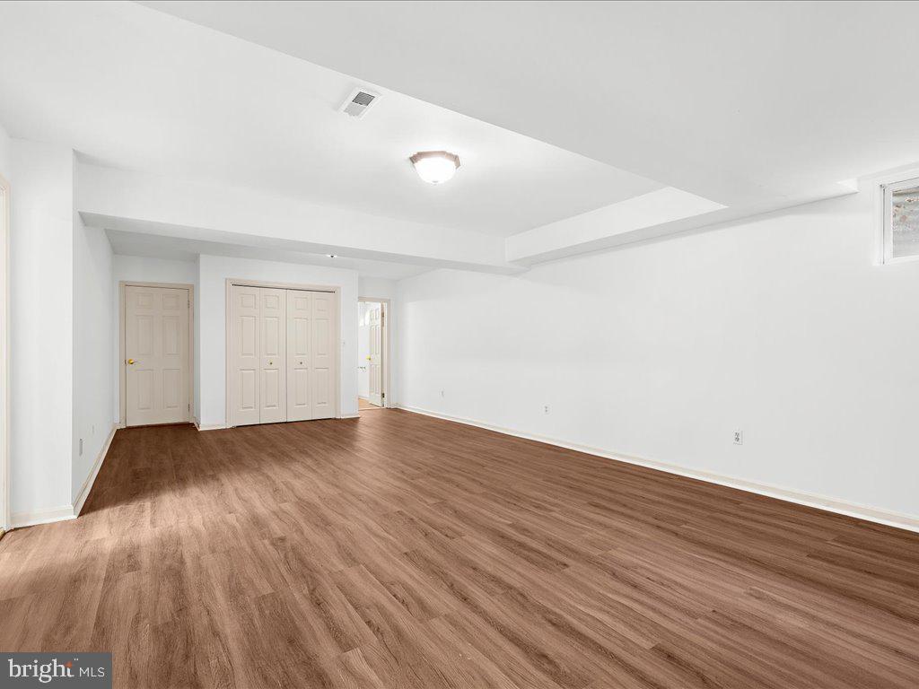 LAURELFORD - Residential