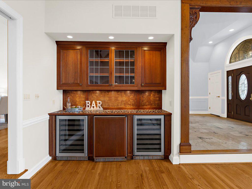 LAURELFORD - Residential