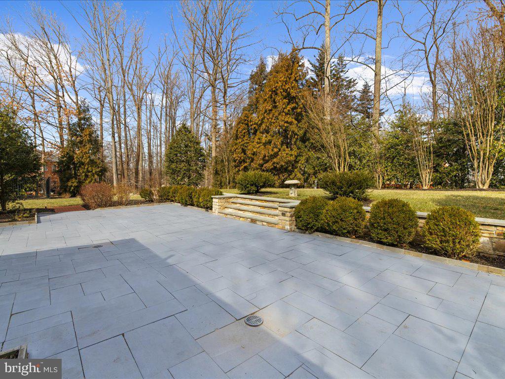 LAURELFORD - Residential