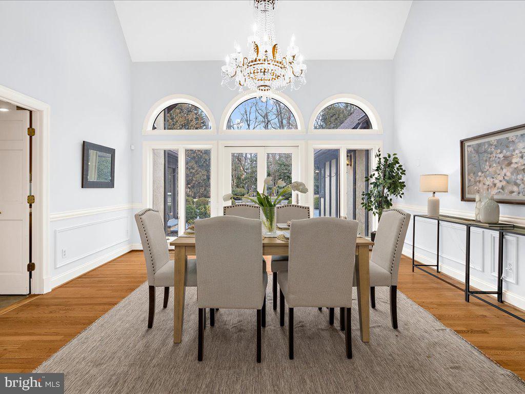 LAURELFORD - Residential