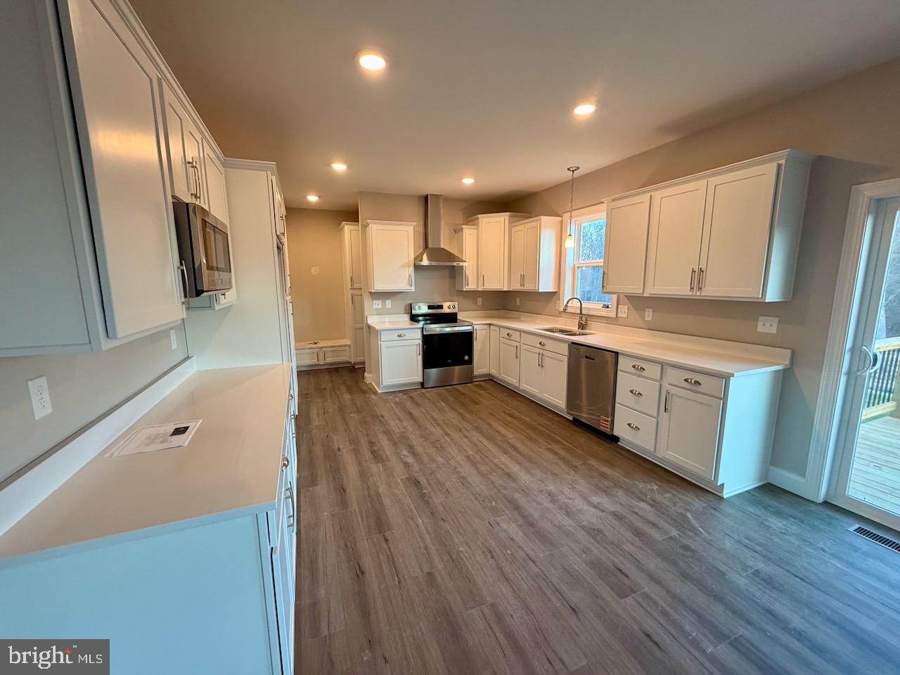 WHISKEY RUN ESTATES - Residential