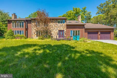 Homes For Sale - 20001 Cherry Hill Circle<br/> HAGERSTOWN, MD 21742